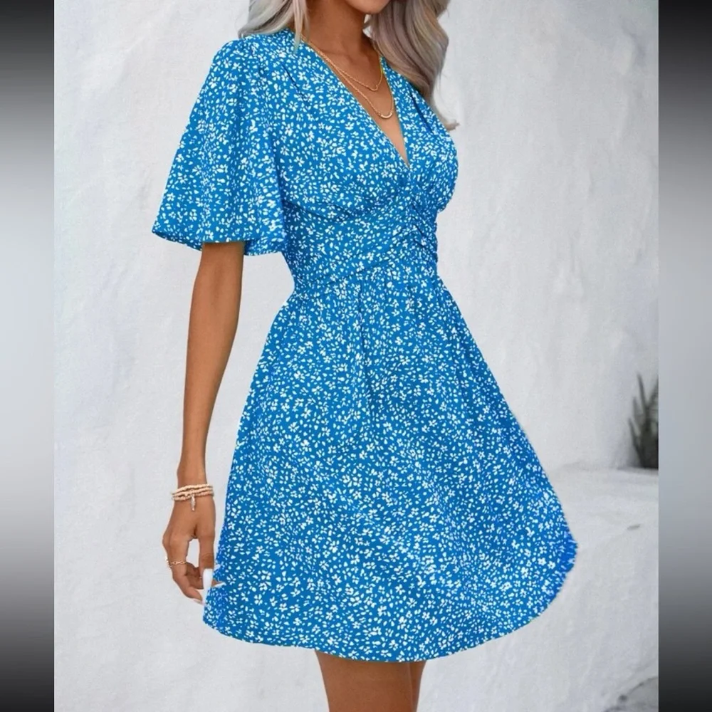 Boho floral print butterfly sleeve mini dress - Picture 6 of 7